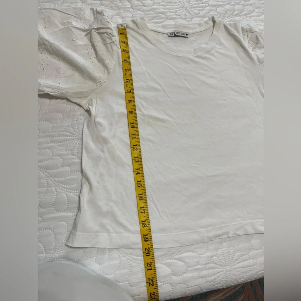 (N) Zara White Puff Sleeve Top